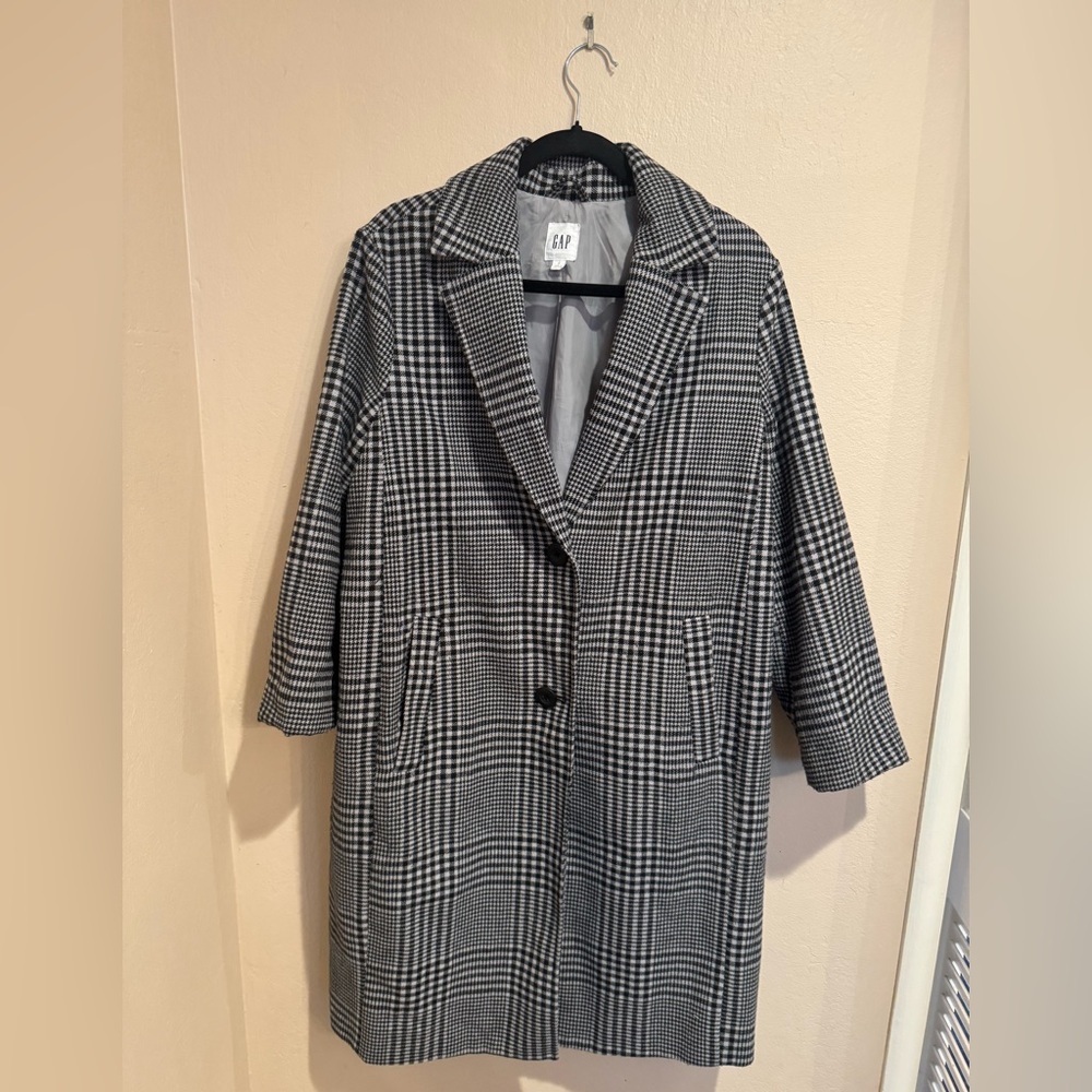 GAP Women's Black and White Houndstooth Trench Coat
